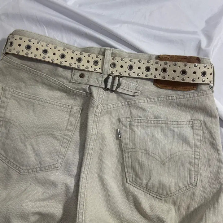 [BUNJANG] Vintage Studded Eyelet Leather Belt / 빈티지 스터드 아일렛 레더 벨트