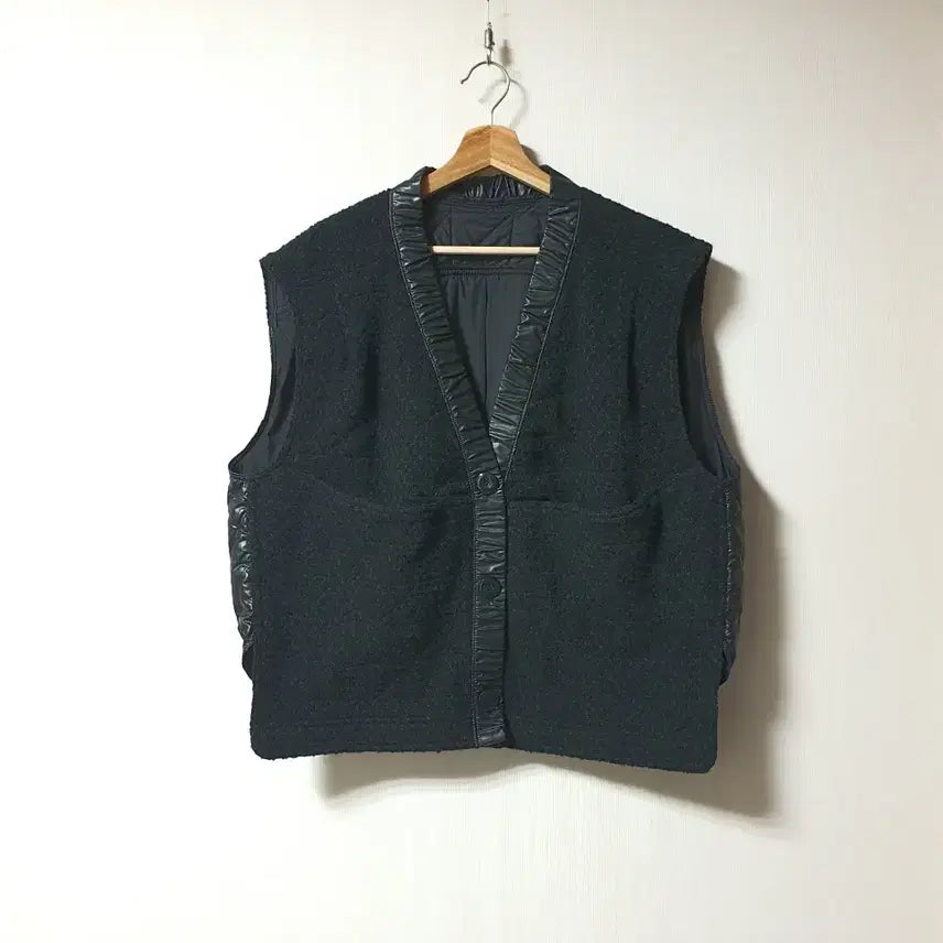 [BUNJANG] System Oversized Faux Leather Block Vest Jacket / 시스템 system 오버핏 페이크 레더 블록 베스트 자켓 55~66
