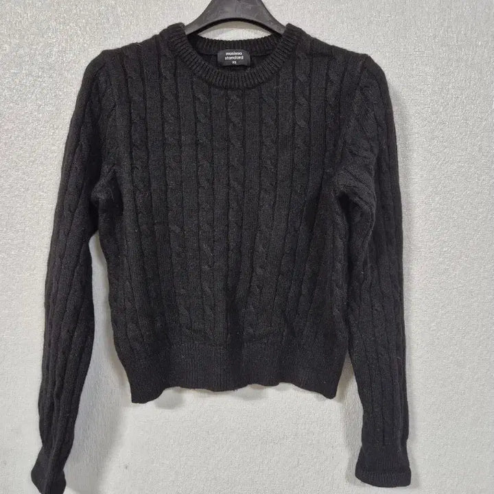 [BUNJANG] Musinsa Standard Cropped Cable Knit XS / 무신사 스탠다드 크롭 케이블 니트 XS