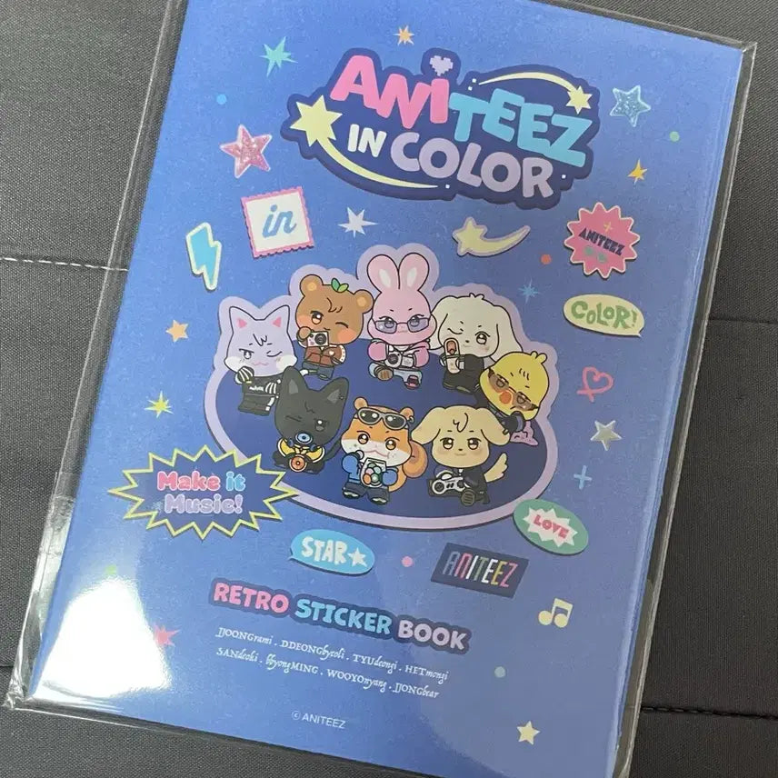 [BUNJANG] ATEEZ Aniteez Retro Sticker Book / 에이티즈 레트로스티커북 애니티즈 팝업