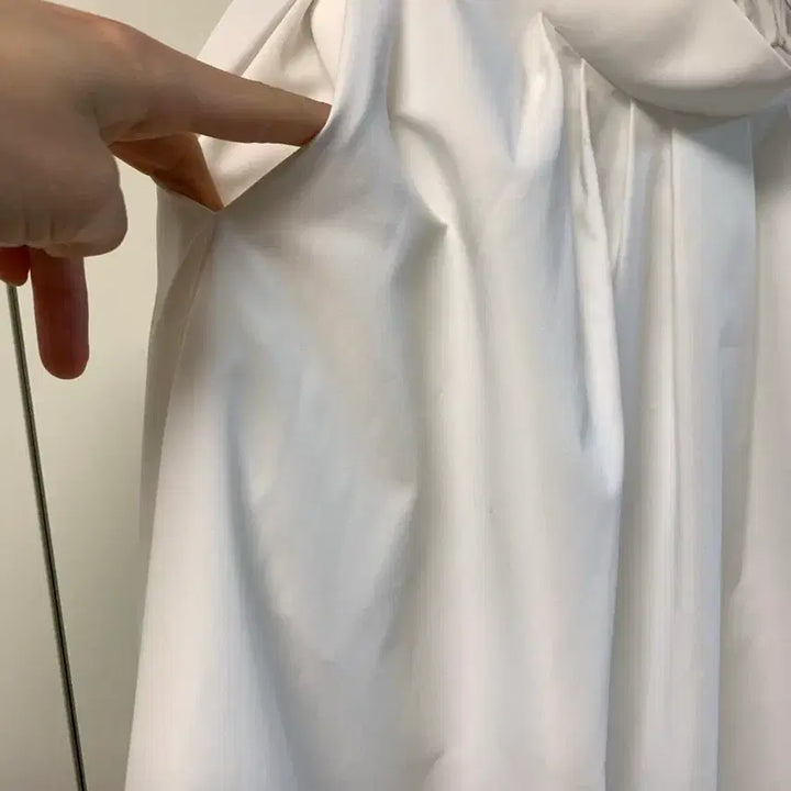 [BUNJANG] White Flare Skirt / 화이트 플레어 스커트