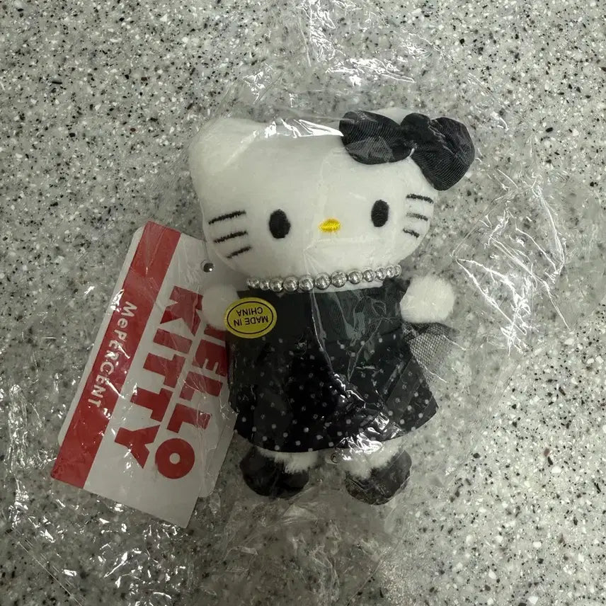[BUNJANG] Hello Kitty Keychain / 키티 키링