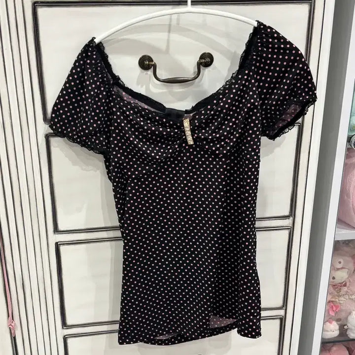 [BUNJANG] Dot Top with Back Ribbon and Slit Detail / 마즈깔 다이아깔 오네갸루 히메갸루 백리본 뒷트임 도트 탑