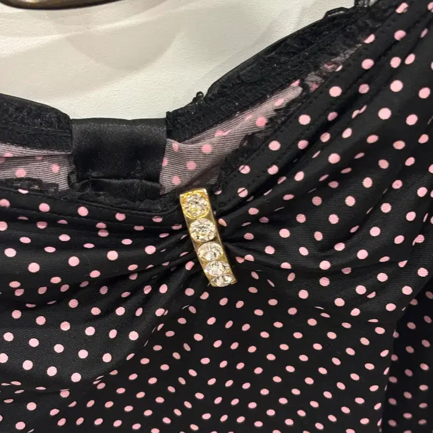 [BUNJANG] Dot Top with Back Ribbon and Slit Detail / 마즈깔 다이아깔 오네갸루 히메갸루 백리본 뒷트임 도트 탑