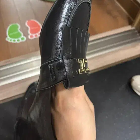 [BUNJANG] Time (Hansem) Patent Leather Penny Loafers / 한섬 타임 유광 페니 로퍼