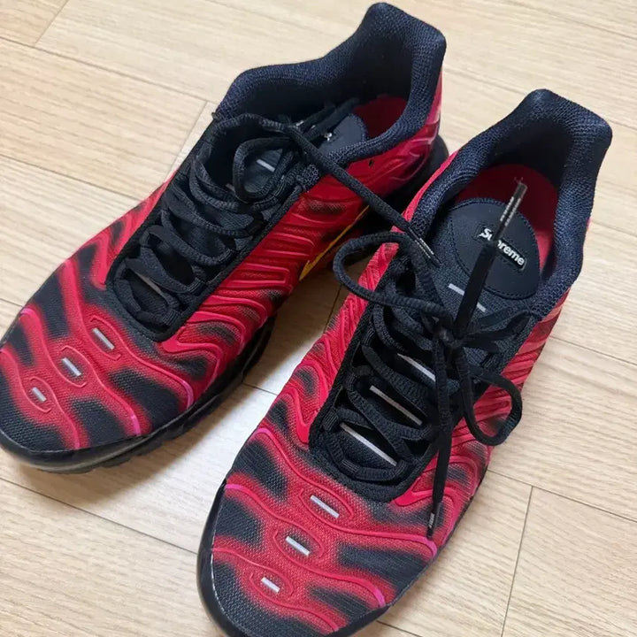 [BUNJANG] Supreme Nike Air Force 1 Low Sneakers / 슈프림 나이키 285