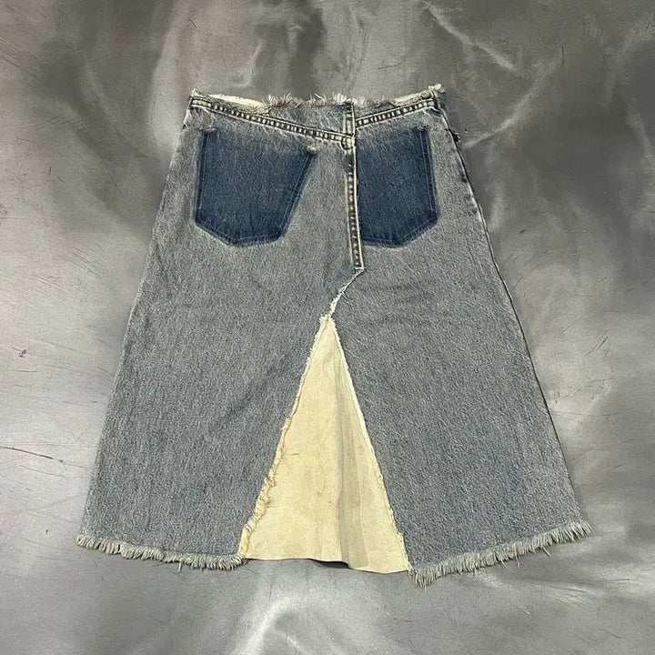 [BUNJANG] Hoxton Cutting Grunge Denim Skirt / Hoxton 컷팅 그런지 데님 스커트 y16507