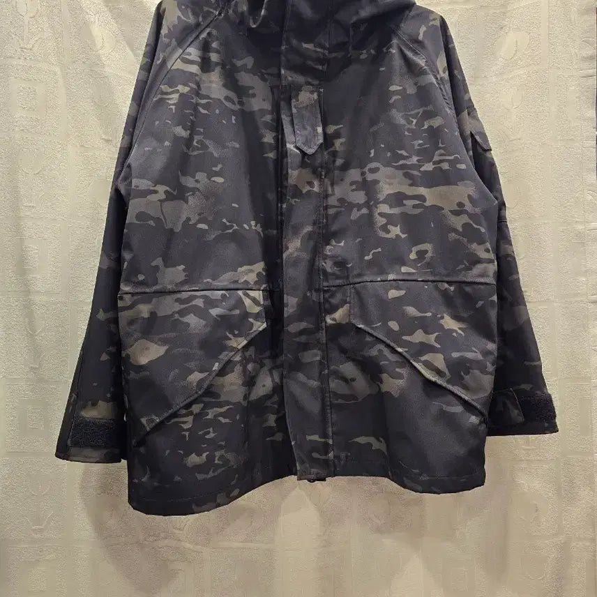 [BUNJANG] Camouflage Hooded Jacket 3XL / 거의새거) 카모플라쥬 후드 자켓 3XL(115)