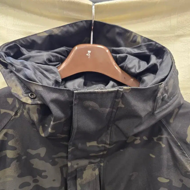 [BUNJANG] Camouflage Hooded Jacket 3XL / 거의새거) 카모플라쥬 후드 자켓 3XL(115)