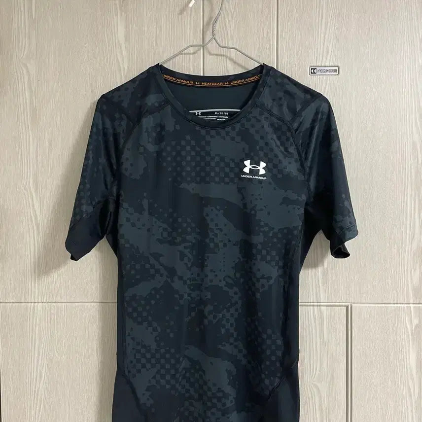 [BUNJANG] Under Armour Printed Compression Short Sleeve T-Shirt XL / [XL]언더아머 프린티드 컴프레션 반팔