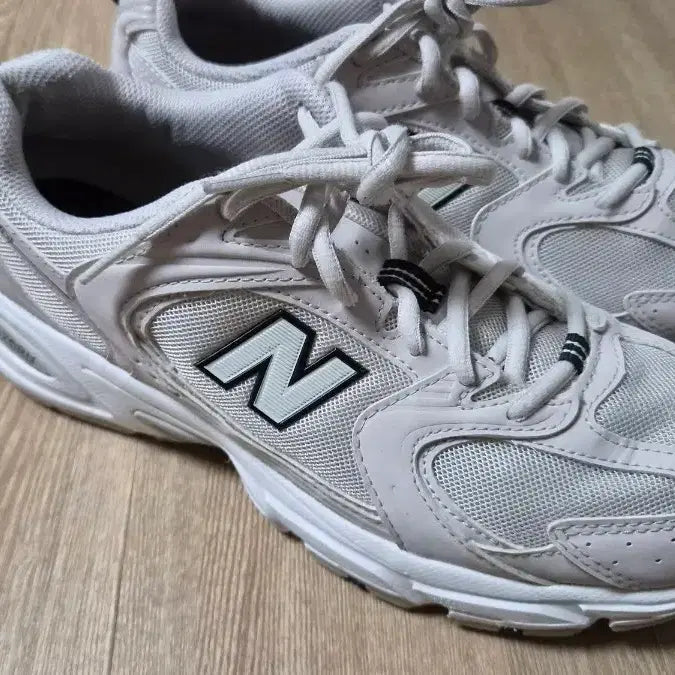 [BUNJANG] New Balance 530 Sneakers (Beige) / 뉴발란스 530 운동화 베이지 MR530SH 스니커즈 //250~255