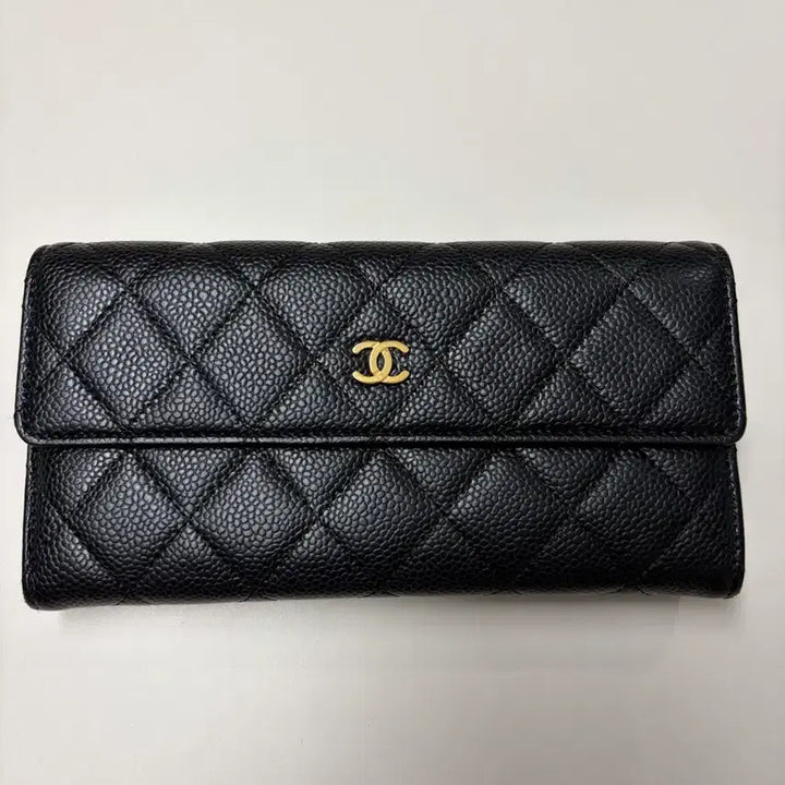 [BUNJANG] Chanel Caviar Bi-fold Wallet / 샤넬 캐비어 금장 장지갑