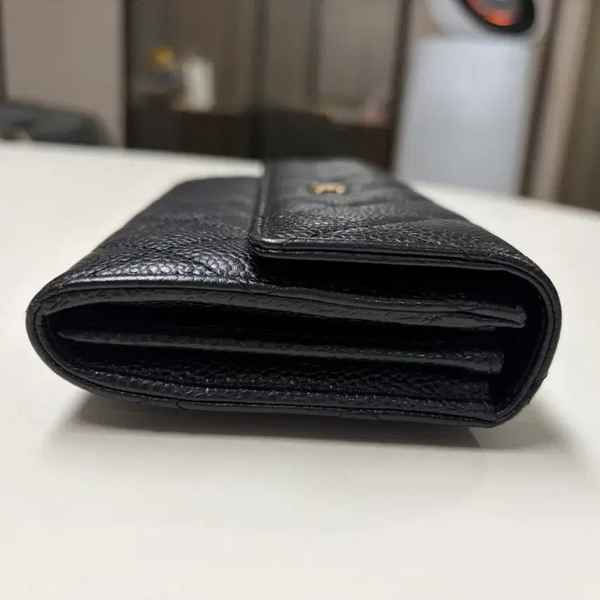 [BUNJANG] Chanel Caviar Bi-fold Wallet / 샤넬 캐비어 금장 장지갑