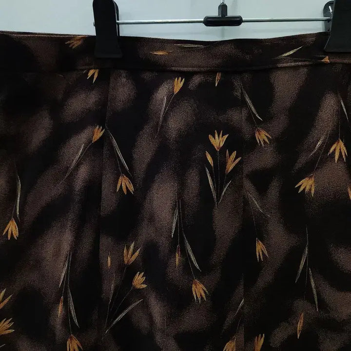 [BUNJANG] Vintage Mini Flower Print Skirt - Chocolate Brown / 빈티지 미니플라워 초코브라운 스커트