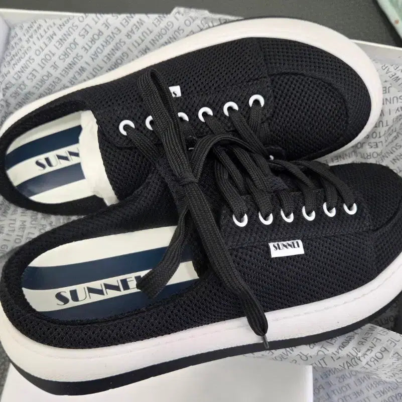 [BUNJANG] SUNNEI Dreamy Mule Mesh Sneakers Black/White Size 42 / (새상품)SUNNEI 드리미 뮬 메쉬 블랙 / 화이트 42 사이즈