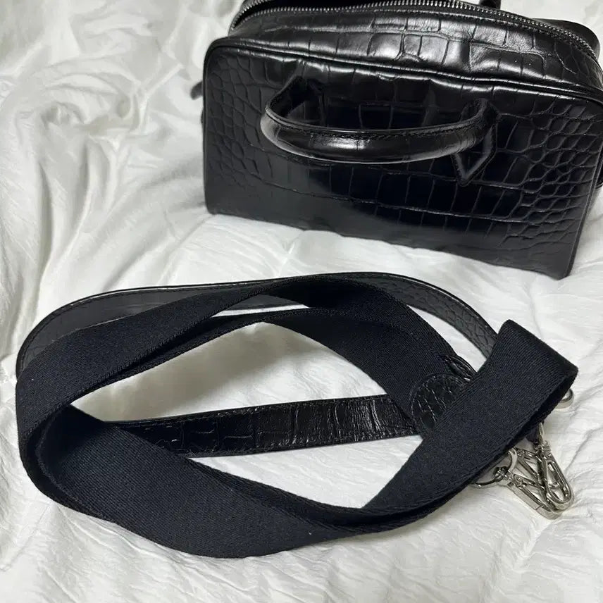 [BUNJANG] Kims Apparel Wide Bag / 킴스어패럴 와이드백