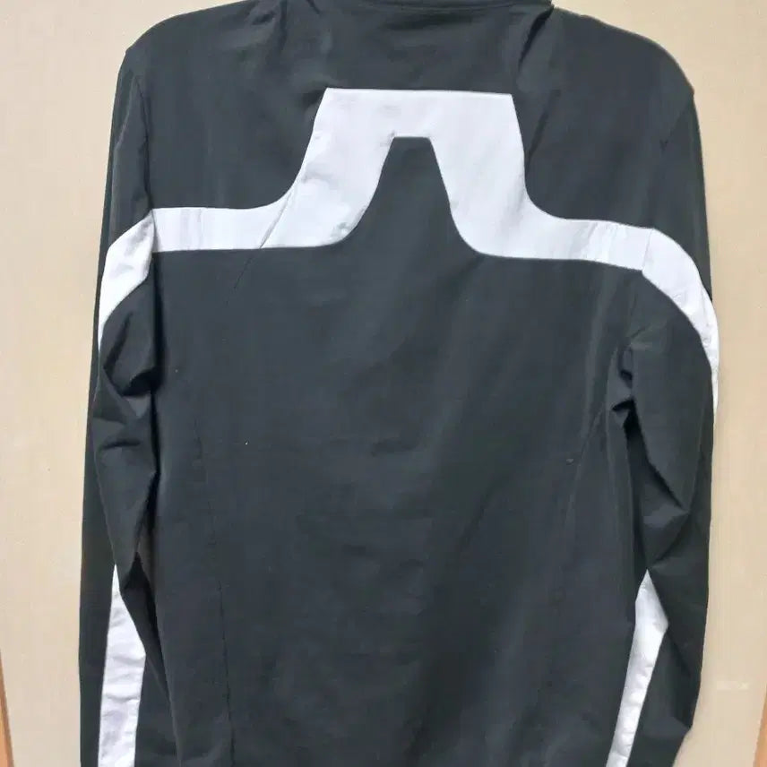 [SOLD OUT] 제이린드버그 골프  빅 로고 짚업 자켓 S