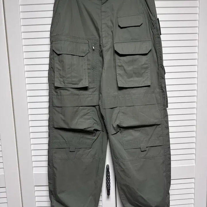[BUNJANG] Juun.J Multi Cargo Pants Khaki / 준지 juunj / 준지 멀티 카고 팬츠 카키