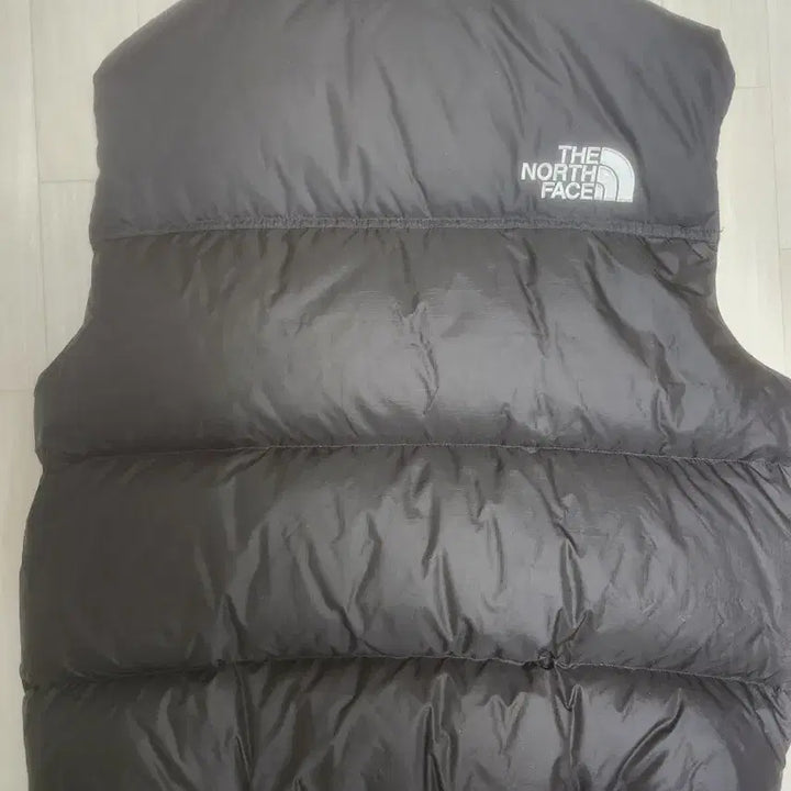 [BUNJANG] The North Face 1996 Nupste Padded Vest / 노스페이스1996 눕시 패딩 조끼 100(L)