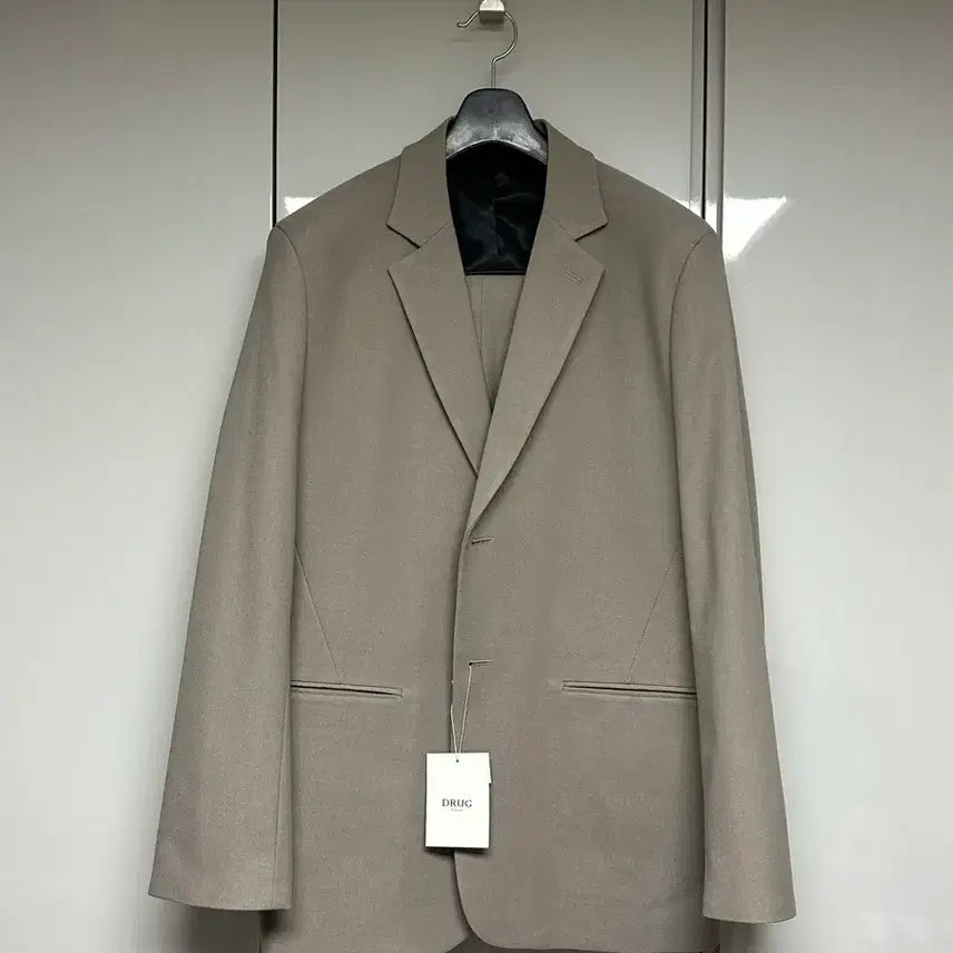 [BUNJANG] DRUG Tailored Semi-Oversized Setup Suit Jacket L / Pants M / DRUG테일러드(드러그옴므) 세미오버 셋업수트 상의L/하의M
