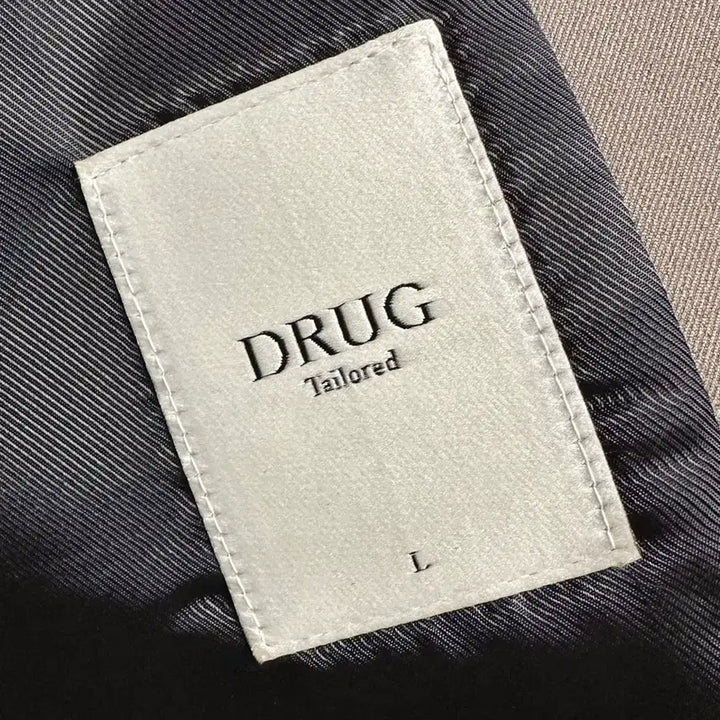 [BUNJANG] DRUG Tailored Semi-Oversized Setup Suit Jacket L / Pants M / DRUG테일러드(드러그옴므) 세미오버 셋업수트 상의L/하의M