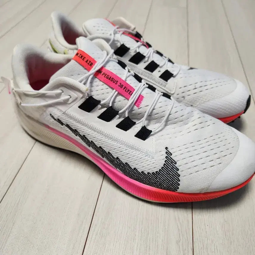 [BUNJANG] Nike Air Zoom Pegasus 38 FlyEase Running Shoes DJ5404-100 / 나이키 운동화 에어 줌 페가수스 38 플라이이즈 러닝화 DJ5404-10