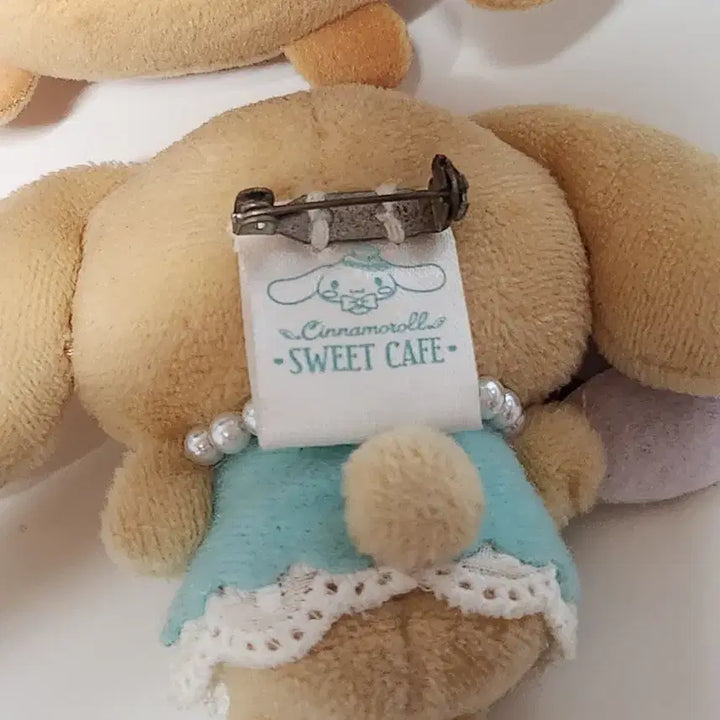 [BUNJANG] Sanrio Mocha Mochi Mascot Brooch Bundle Set / 산리오 모카 브로치 모찌 마스코트 2종 일괄