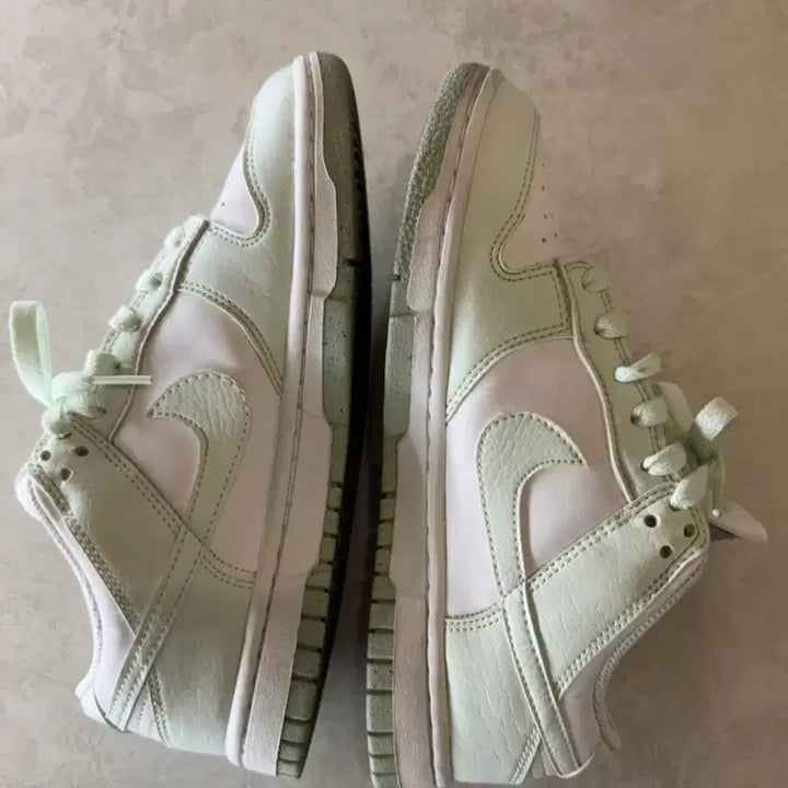 [BUNJANG] Nike Dunk Low Next Nature Barely Green White 230mm / 나이키 덩크로우 230