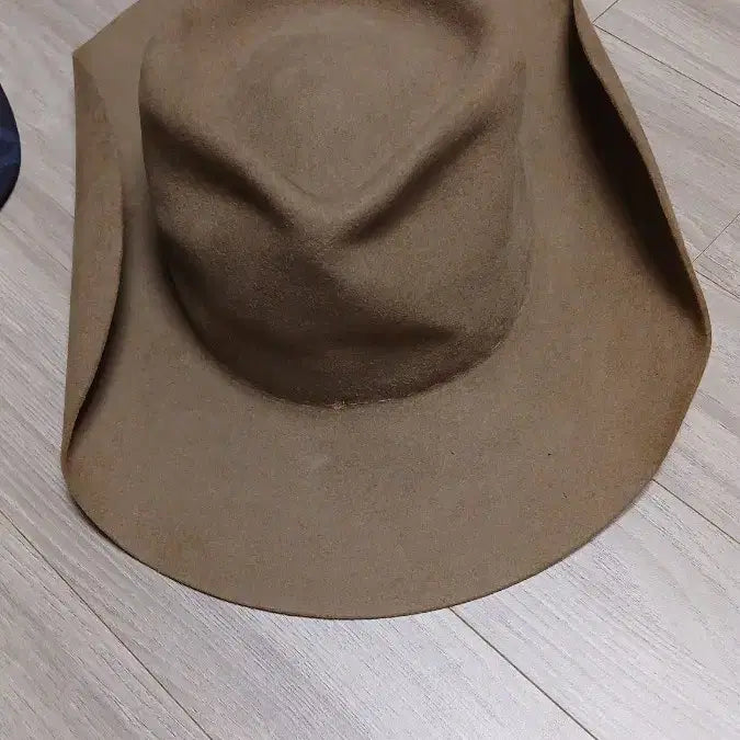 [BUNJANG] Akubra Genuine Australian Fedora Cowboy Hat / AKUBRA 아쿠브라 호주정품페도라 카우보이 모자 하자 두르는띠가없음