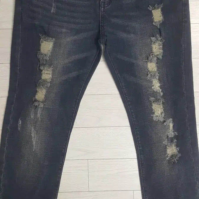 [BUNJANG] Dolce &amp; Gabbana Gold Tone Stretch Italian Jeans - Size 32 / 돌채앤가바나 금장(사방스판) 이태리진 32인치(No.735)S급!