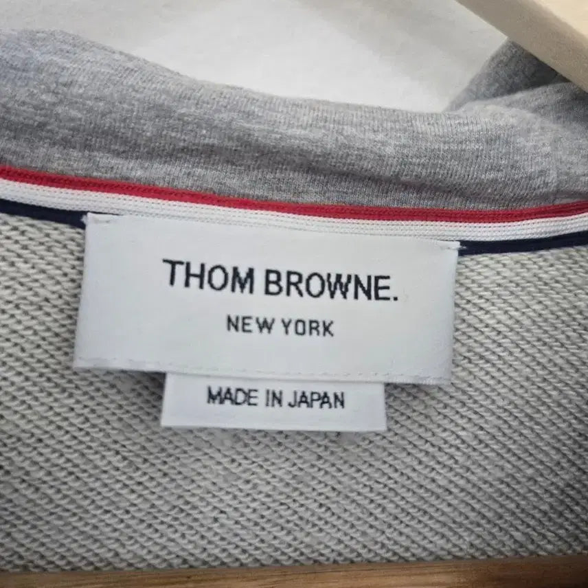 [BUNJANG] Thom Browne Hoodie Zip-up Diagonal Stripe 4 / 톰브라운 후드집업 사선완장 4사이즈