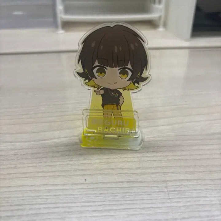 [BUNJANG] Bachiira Meguru Acrylic Stand / 바치라 메구루 아크릴 스탠드 판매