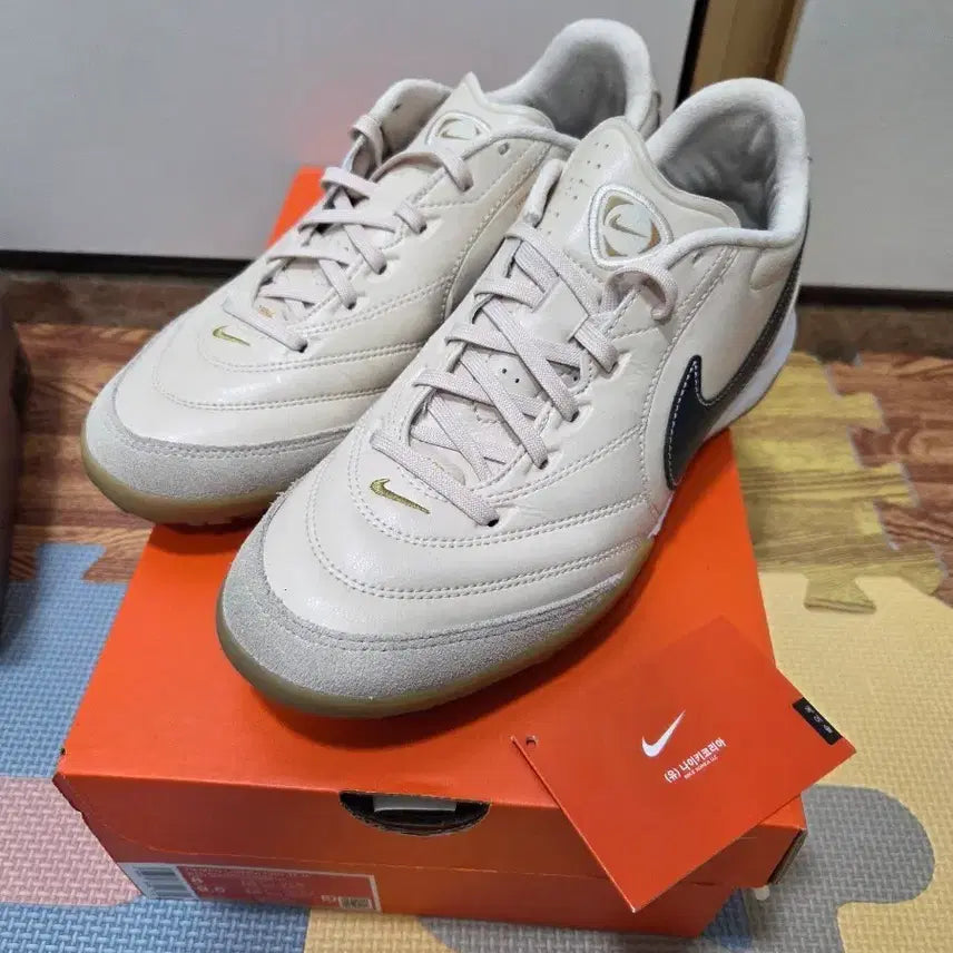 [BUNJANG] Nike Tiempo Legend Pro TF Heritage FG 260mm / 나이키 티엠포 리게라 프로 TF 헤리티지 260