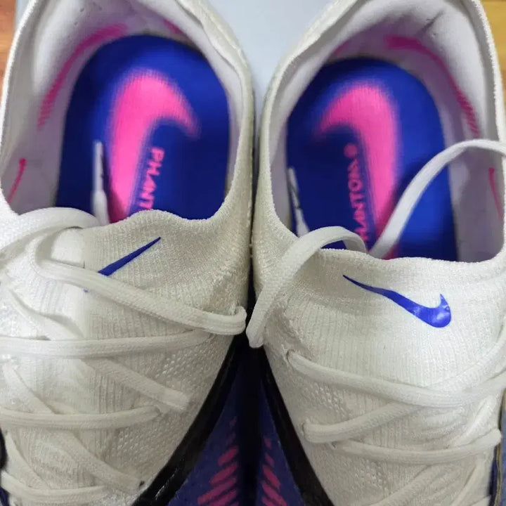 [BUNJANG] Nike Phantom 6 Low Elite AG Football Cleats (Size 265) / 나이키 팬텀6 로우 엘리트 AG 265
