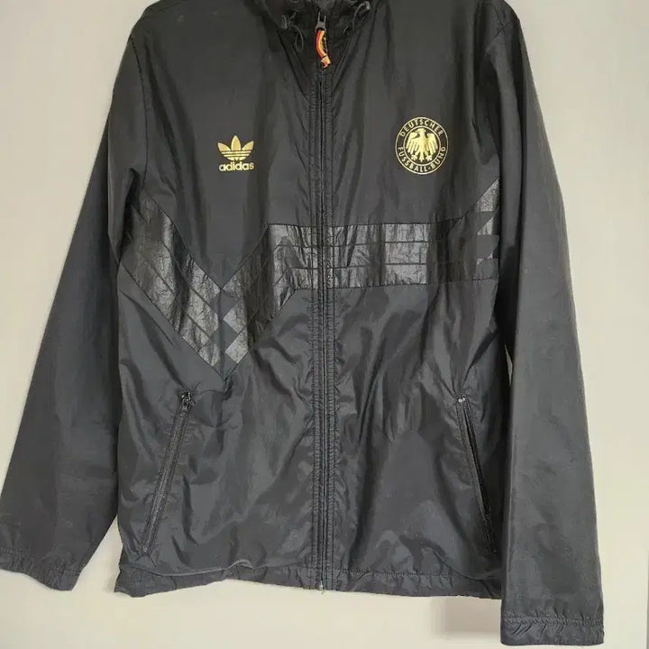 [BUNJANG] Adidas Germany Windbreaker Jacket Black Size 95 / 아디다스 독일 바람막이 블랙. 사이즈95