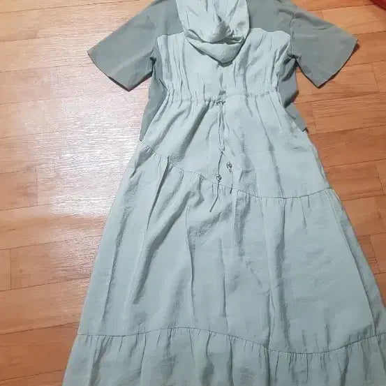 [BUNJANG] Ozsece Luv Is True Layered Hoodie Dress / 오즈세컨 럭키슈에뜨 듀엘 시스템 보브 에고이스트
