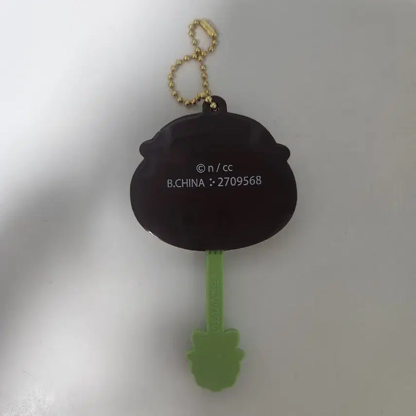 [SOLD OUT] 치아카와 먼작귀/ 쿠리만쥬 초코참 키링