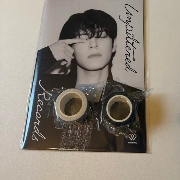 [BUNJANG] DAY6 Young K (ea) Made Zone Gift Essay Book Bookmark / 원필 마데존 기프트 에세이북 북마크 입장 기프트 마스킹 테이프 양도 판매