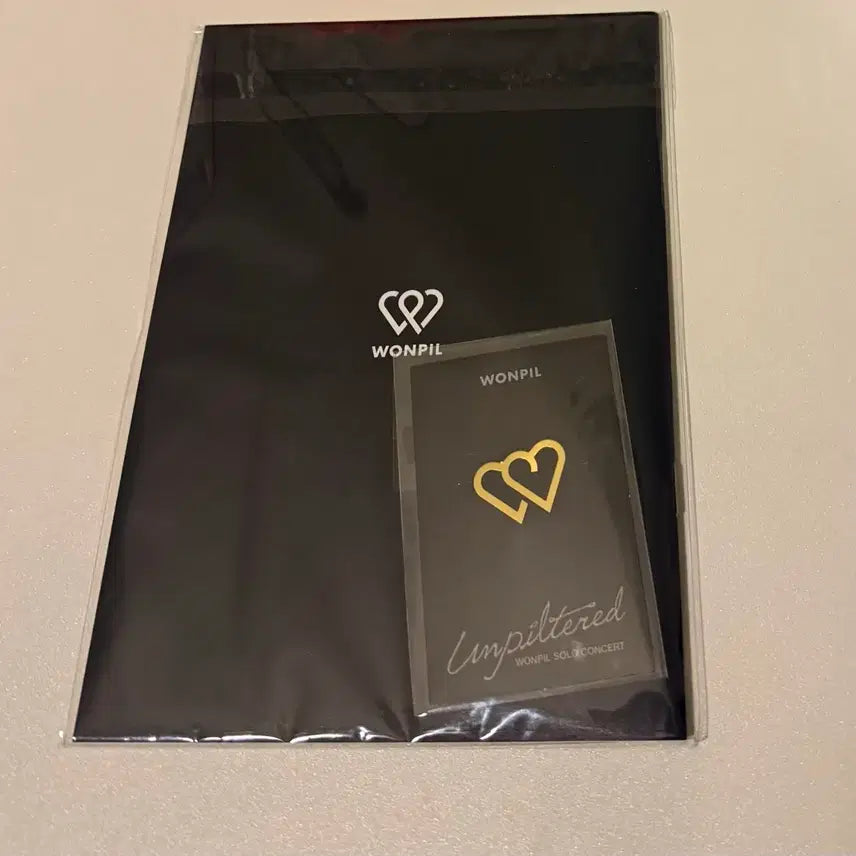 [BUNJANG] DAY6 Young K (ea) Made Zone Gift Essay Book Bookmark / 원필 마데존 기프트 에세이북 북마크 입장 기프트 마스킹 테이프 양도 판매