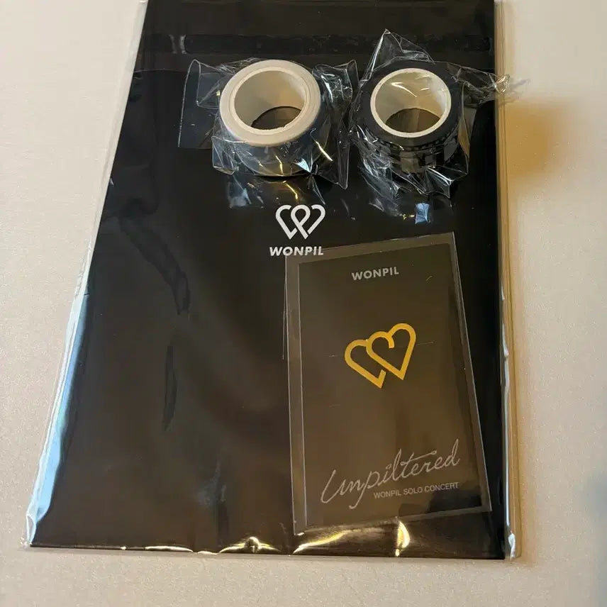 [BUNJANG] DAY6 Young K (ea) Made Zone Gift Essay Book Bookmark / 원필 마데존 기프트 에세이북 북마크 입장 기프트 마스킹 테이프 양도 판매