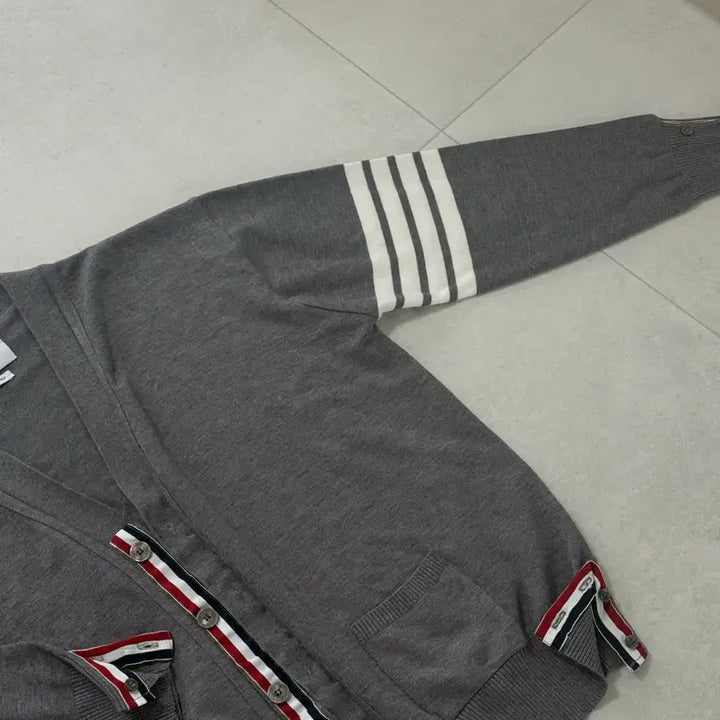 [BUNJANG] Thom Browne Merino Wool Cardigan (New Condition) / [정품]톰브라운 메리노 울 가디건(새상품)