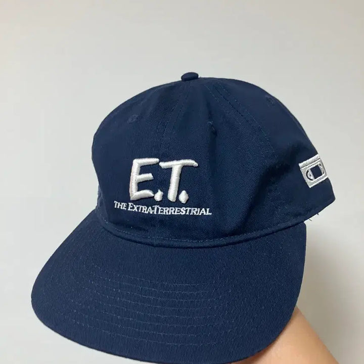 [BUNJANG] VARIATION E.T. Movie 6-Panel Cap / E.T 바리에이션 6패널캡 캡 볼캡 무비캡 영화 모자