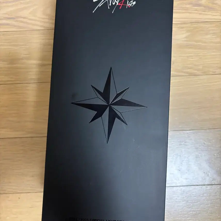 [BUNJANG] Stray Kids Compass Bong Ver.2 / 스트레이키즈 나침봉 Ver.2