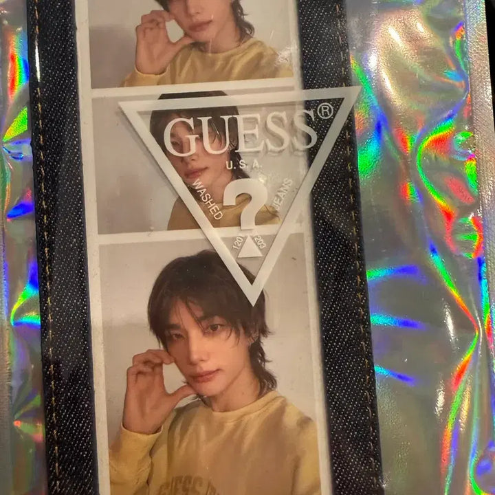 [BUNJANG] Guess Hyunjin Denim Keyring Stray Kids / 게스 현진 데님 키링 스트레이키즈 스키즈 미개봉