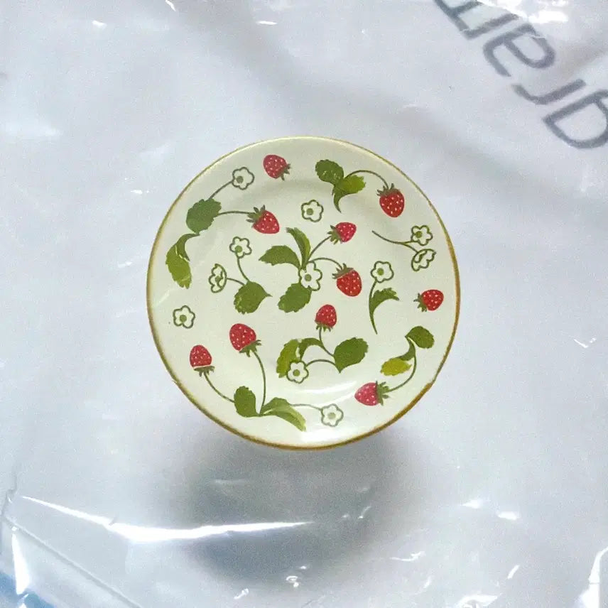 [BUNJANG] Re-Ment Strawberry Pie and Plate Miniature Food Toy / 리멘트 딸기파이와 딸기 접시 낱개 식완