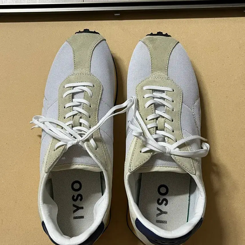 [BUNJANG] IYSO Halo 80s Sneakers (280) / IYSO 이소 헤일로 80s 스니커즈(280) 판매합니다!!