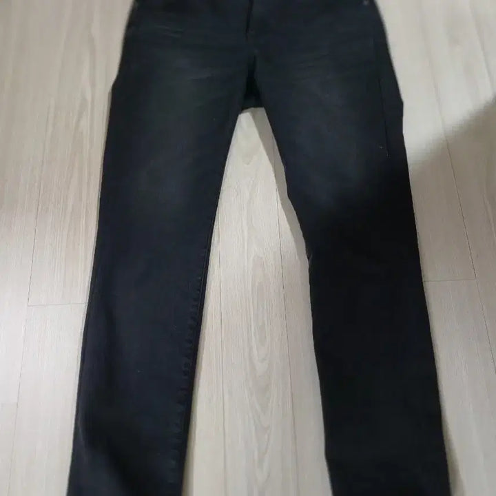 [BUNJANG] Guess Black Pants / 게스 블랙 바지