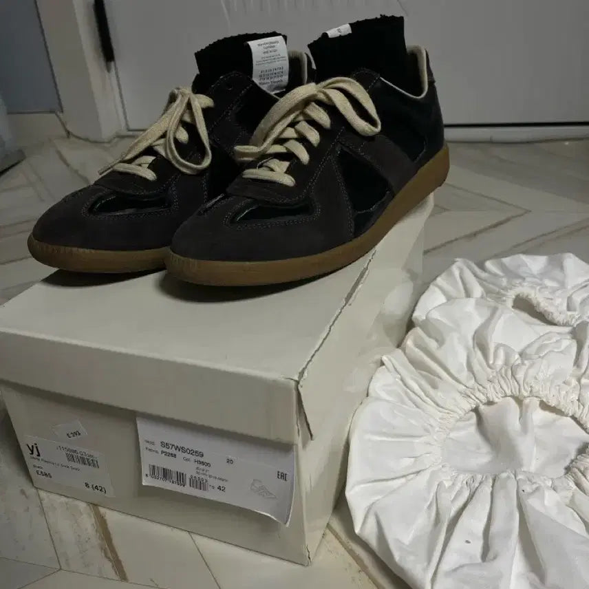[BUNJANG] Maison Margiela Tabi Sneakers Black Suede / [42,265-270]마르지엘라 삭스 독일군 블랙 스웨이드