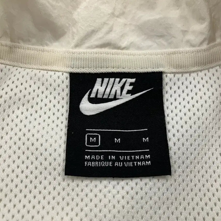 [BUNJANG] Nike Windbreaker Jacket (Size M/95) / 나이키(NIKE) 바람막이 M(95)