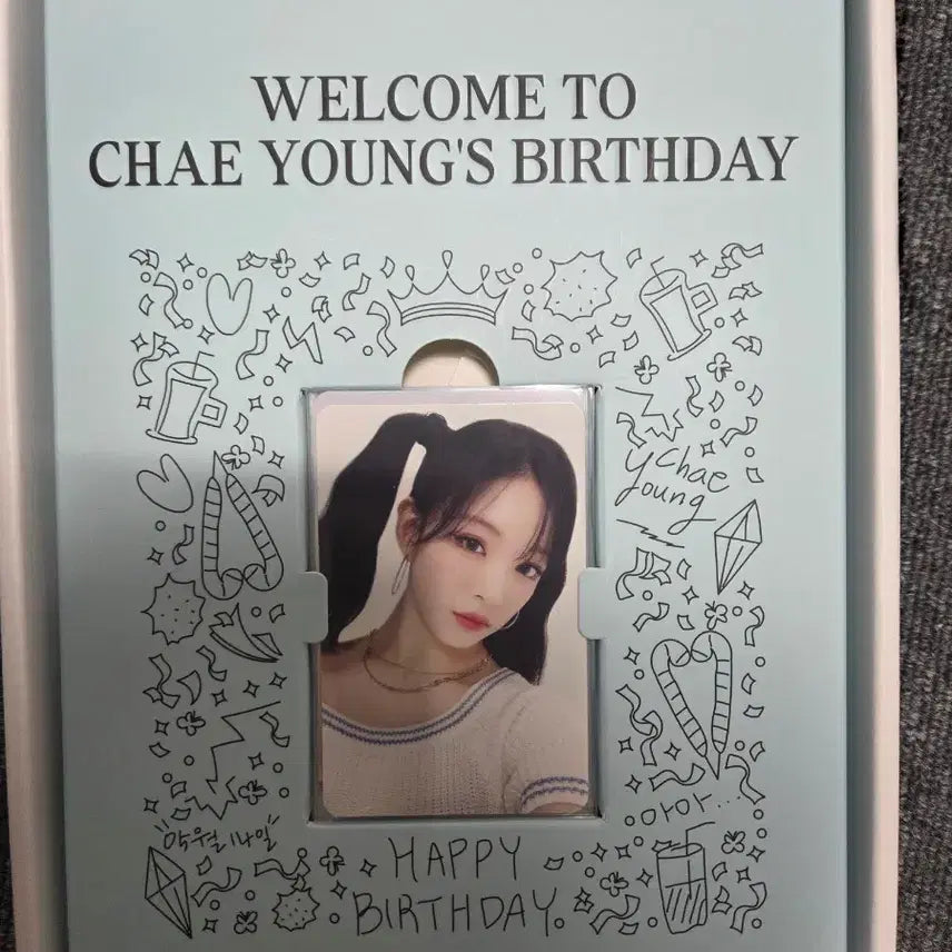 [BUNJANG] CHAEYOUNG Birthday Box Unsealed Photocard Set / 이채영 생일박스 개봉품 팝니다